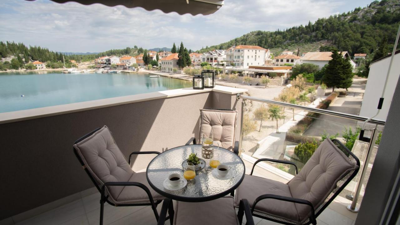 Apartment Antun - Adriatic Coast Retreat Blace Extérieur photo